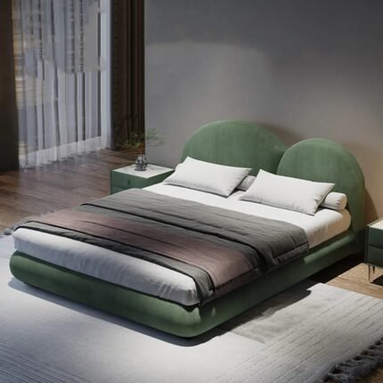 Anita Victoria Bed
