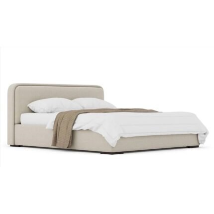 Romania Luxurious Oasis Bed