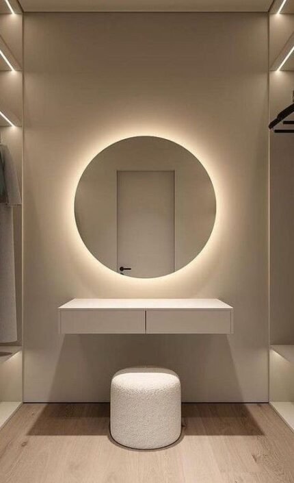 Dressing Table with Buffer